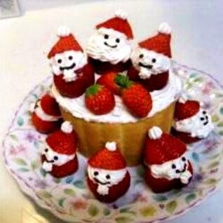 いちごサンタのクリスマスケーキ